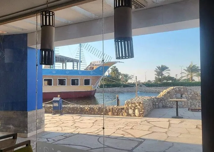 شاليهات قرية هوليداى فانتازيا Apartment *
