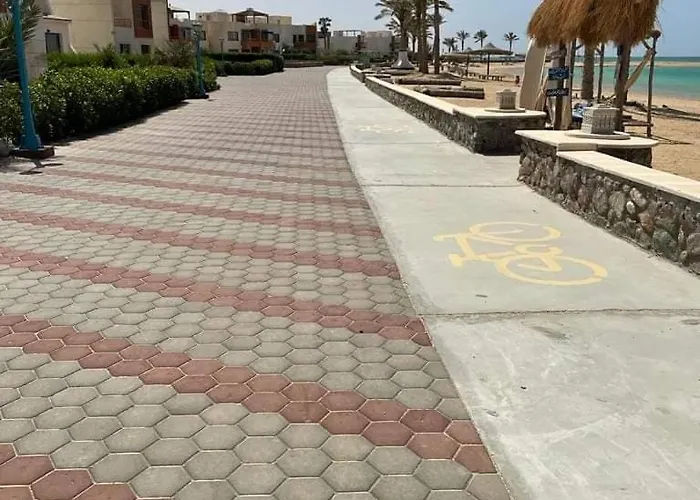 شاليهات قرية هوليداى فانتازيا * Ras Sedr