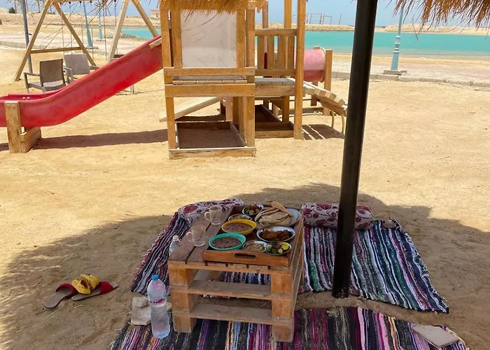 شاليهات قرية هوليداى فانتازيا *